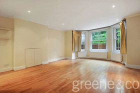 3 bedroom Flat to rent